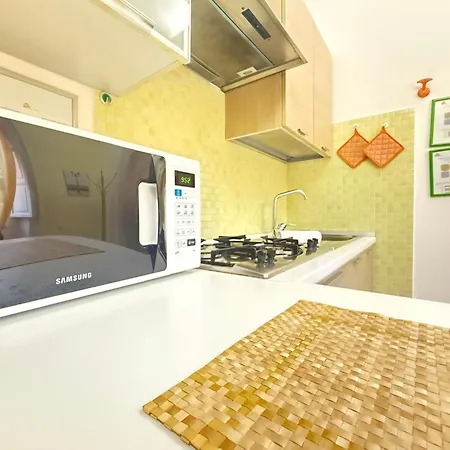 Casinadellepalme In Centro Zona Porto Apartment